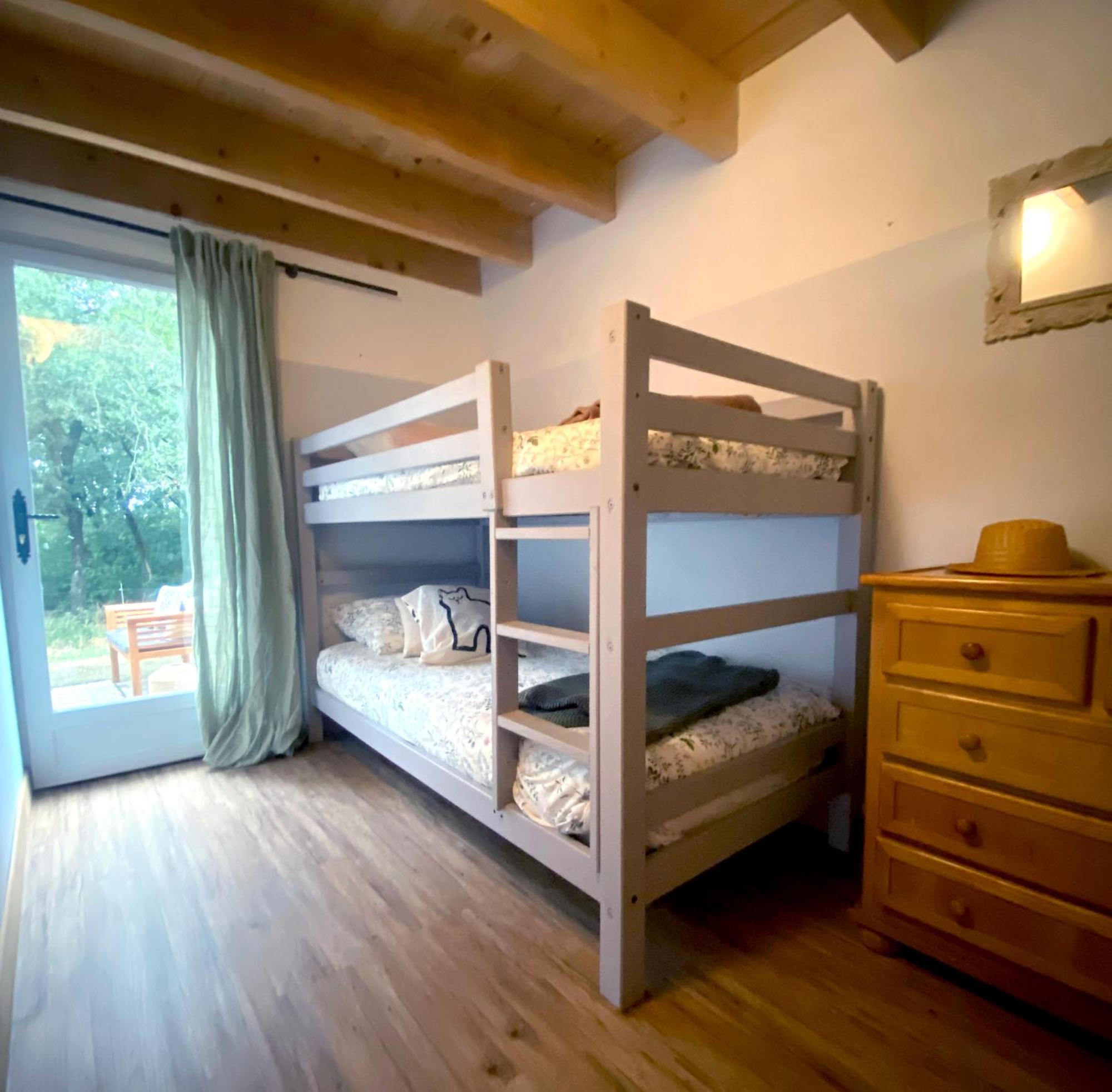 Villa Centre Mediation Equine La Daouste Jouques Habitación foto